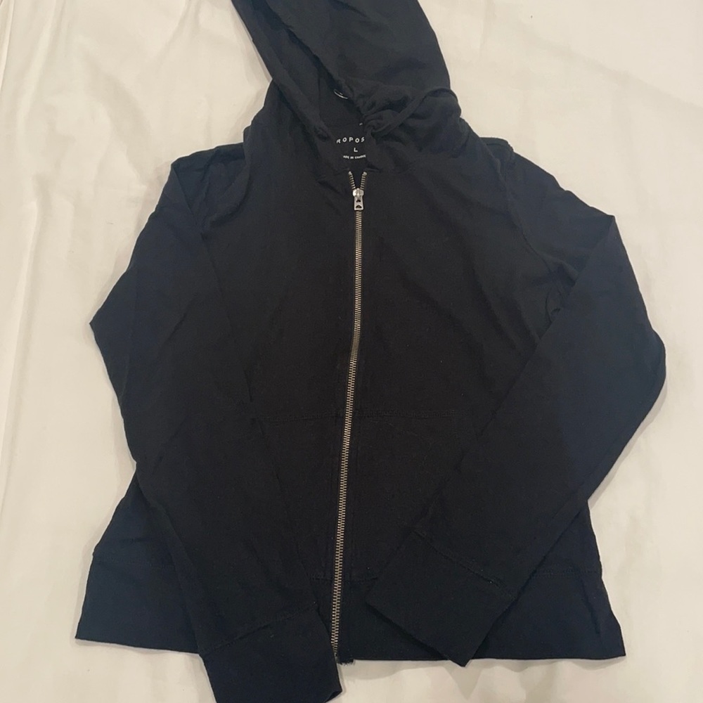 Aeropostale size large black zip up